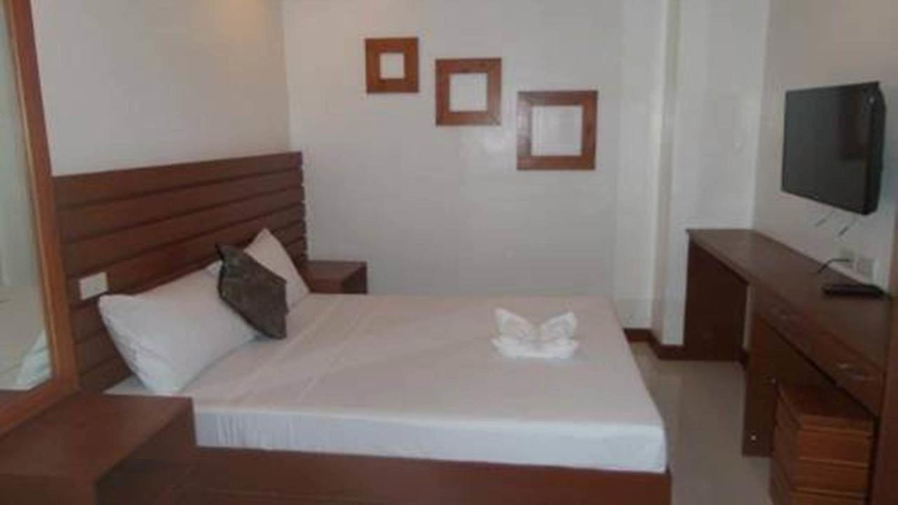 Abozza Resort Balabag  Exterior photo
